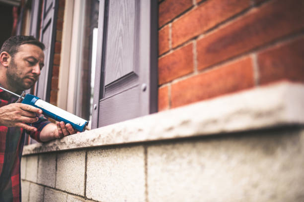 Best Types of Insulation in Iowa Colony, TX